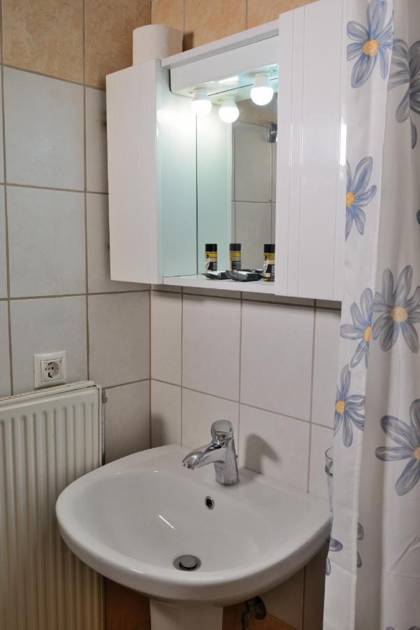 Artemis Apartments Konitsa Bagian luar foto