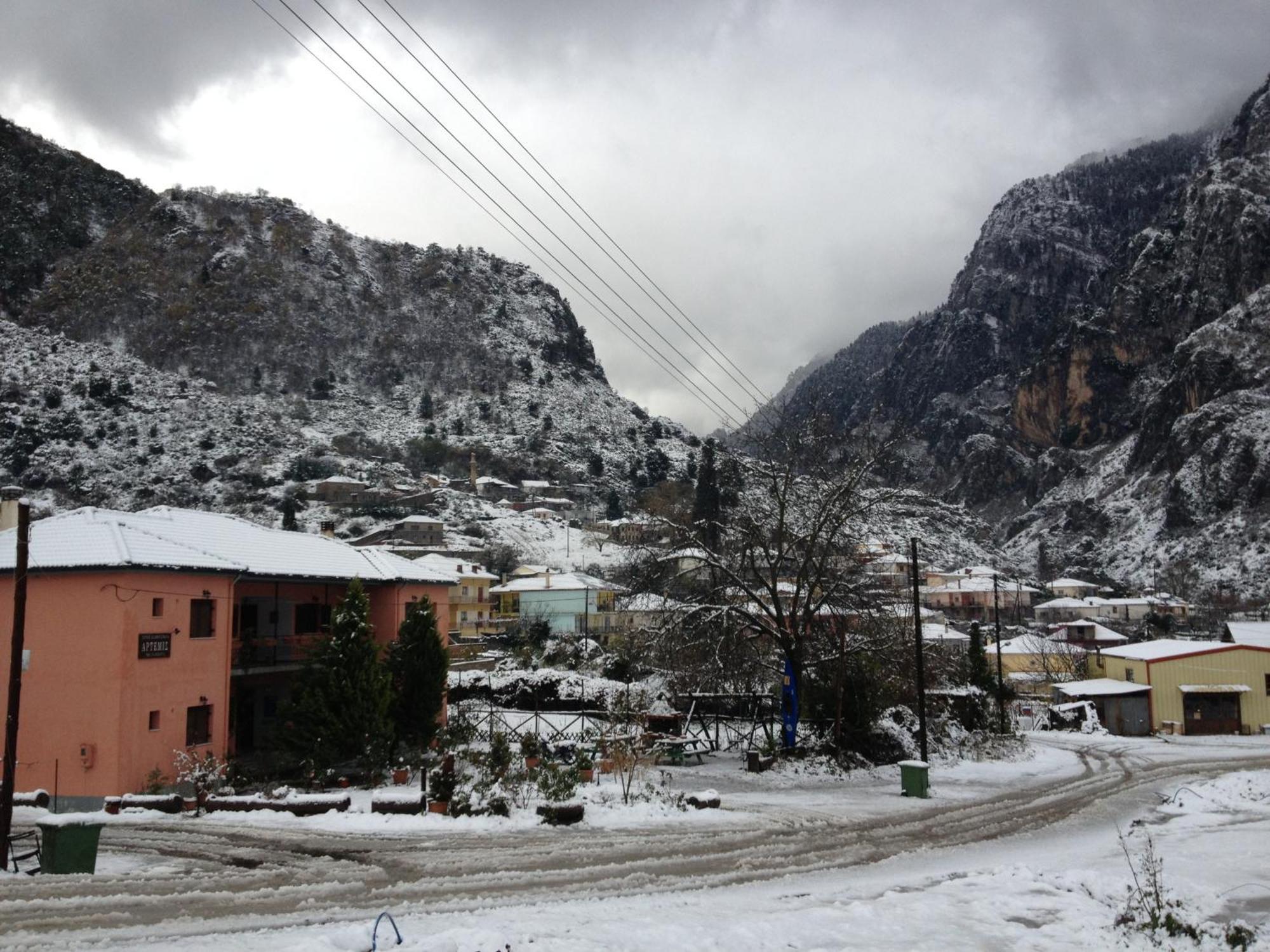 Artemis Apartments Konitsa Bagian luar foto