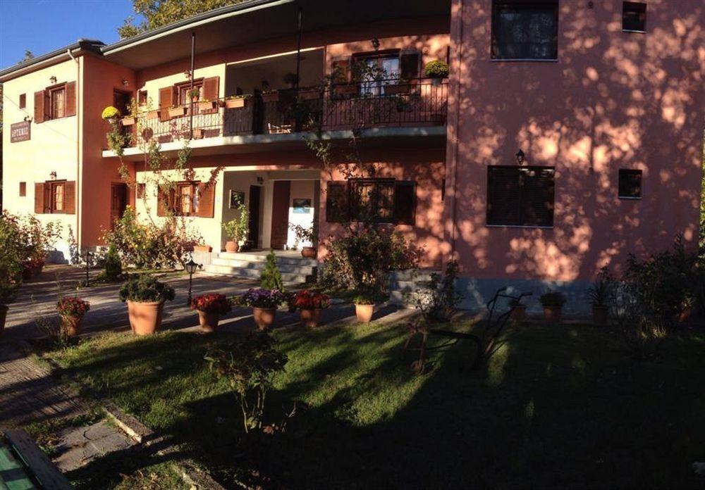 Artemis Apartments Konitsa Bagian luar foto