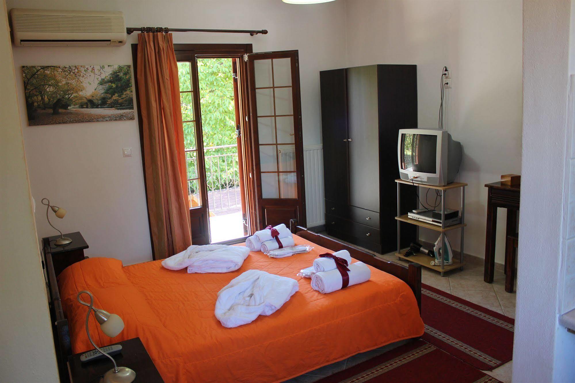Artemis Apartments Konitsa Bagian luar foto