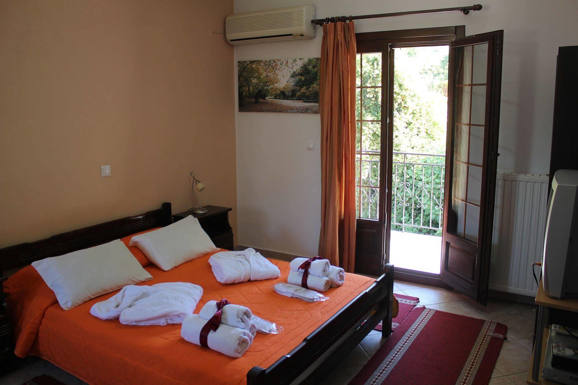 Artemis Apartments Konitsa Bagian luar foto