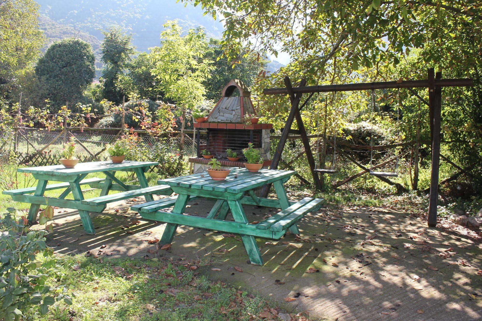 Artemis Apartments Konitsa Bagian luar foto